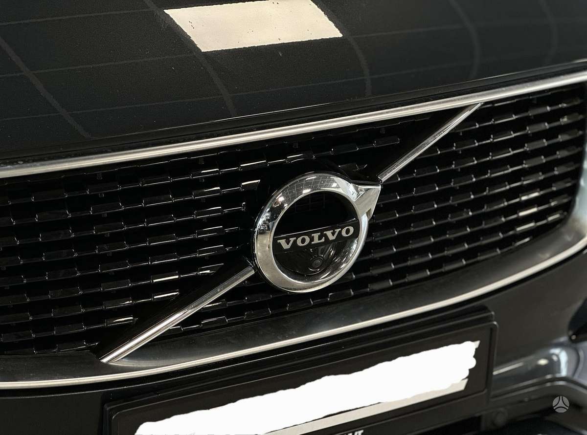 Volvo XC90 - 2