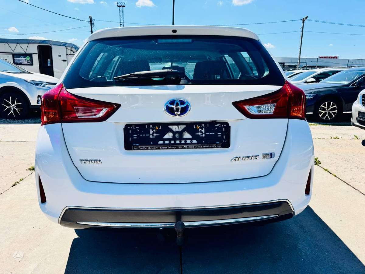 Toyota Auris - 5