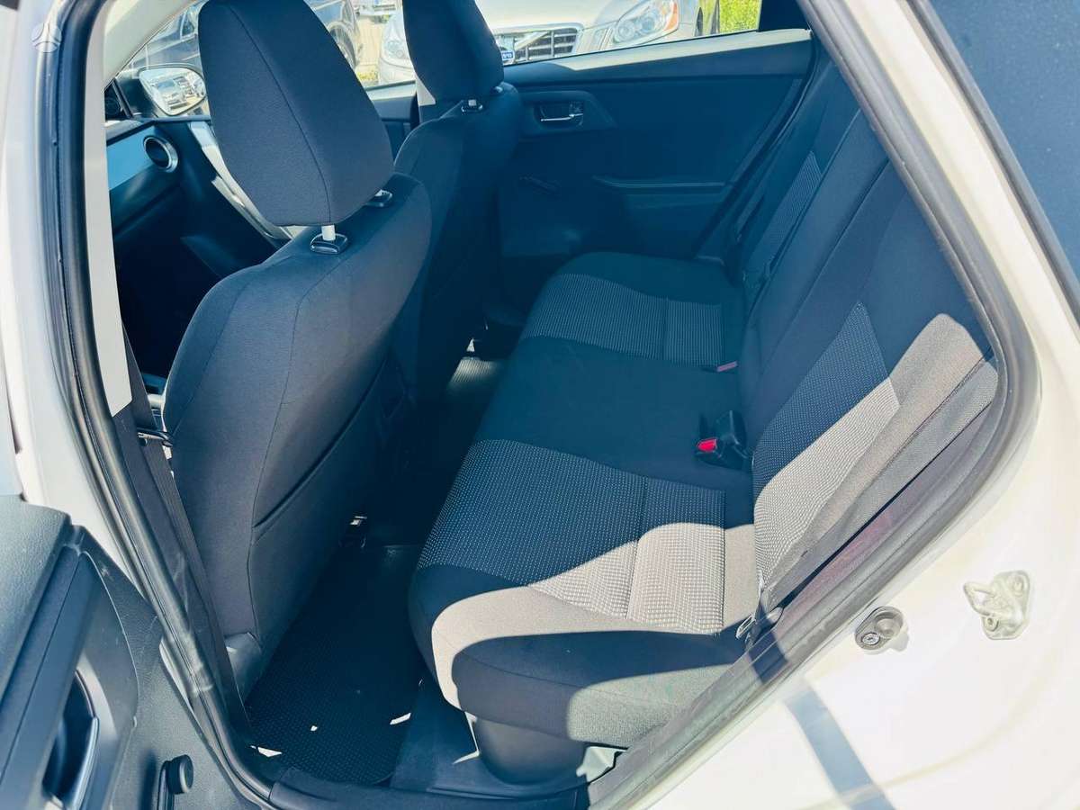 Toyota Auris - 8
