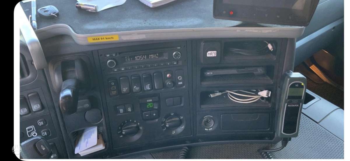 Scania P400, самосвалы с краном