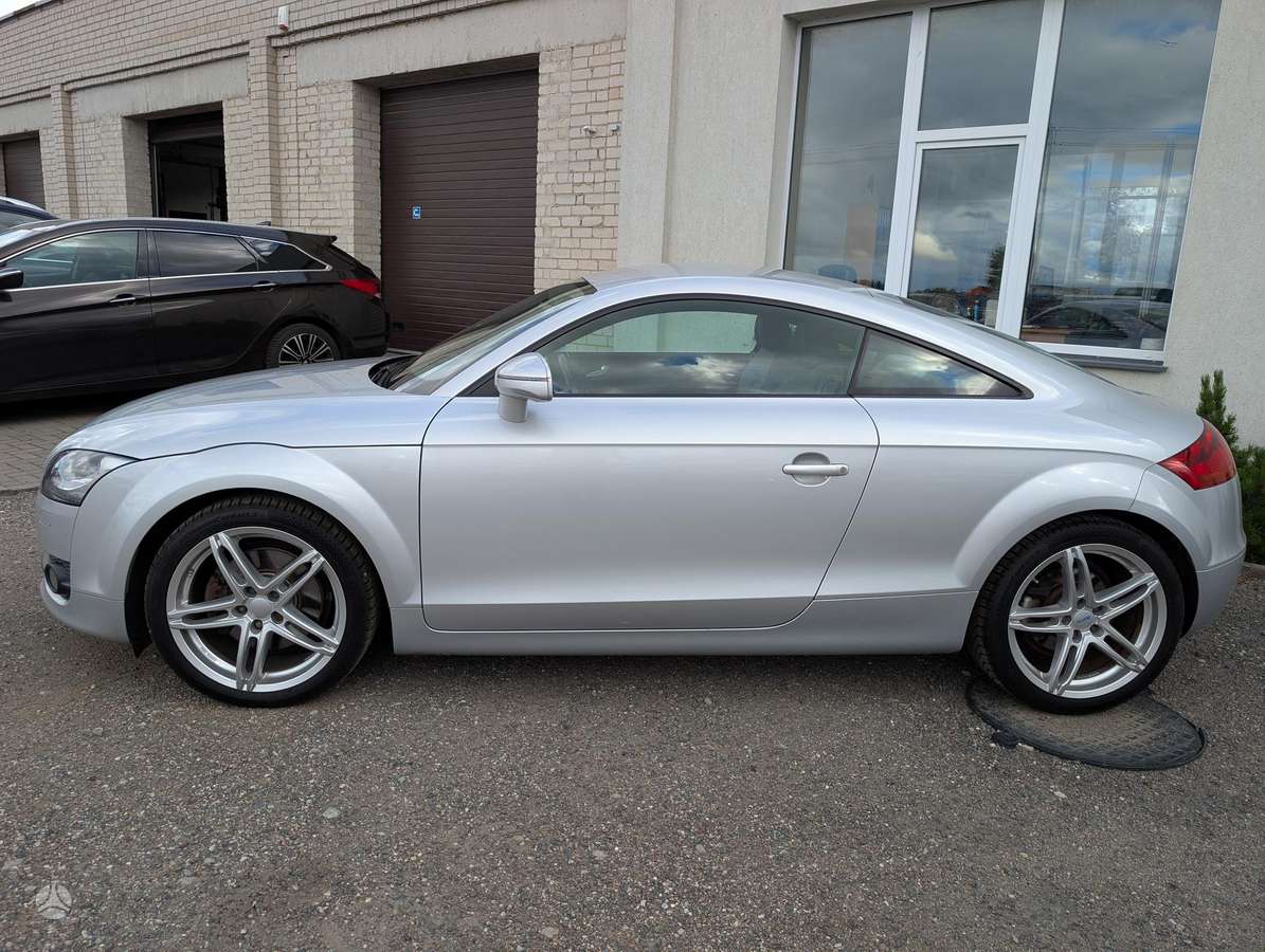 Audi TT, 1.8 l., coupe