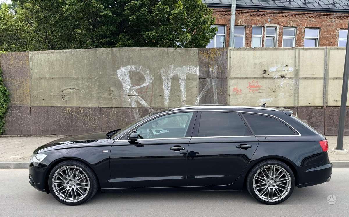 Audi A6, 3.0 l., universalas