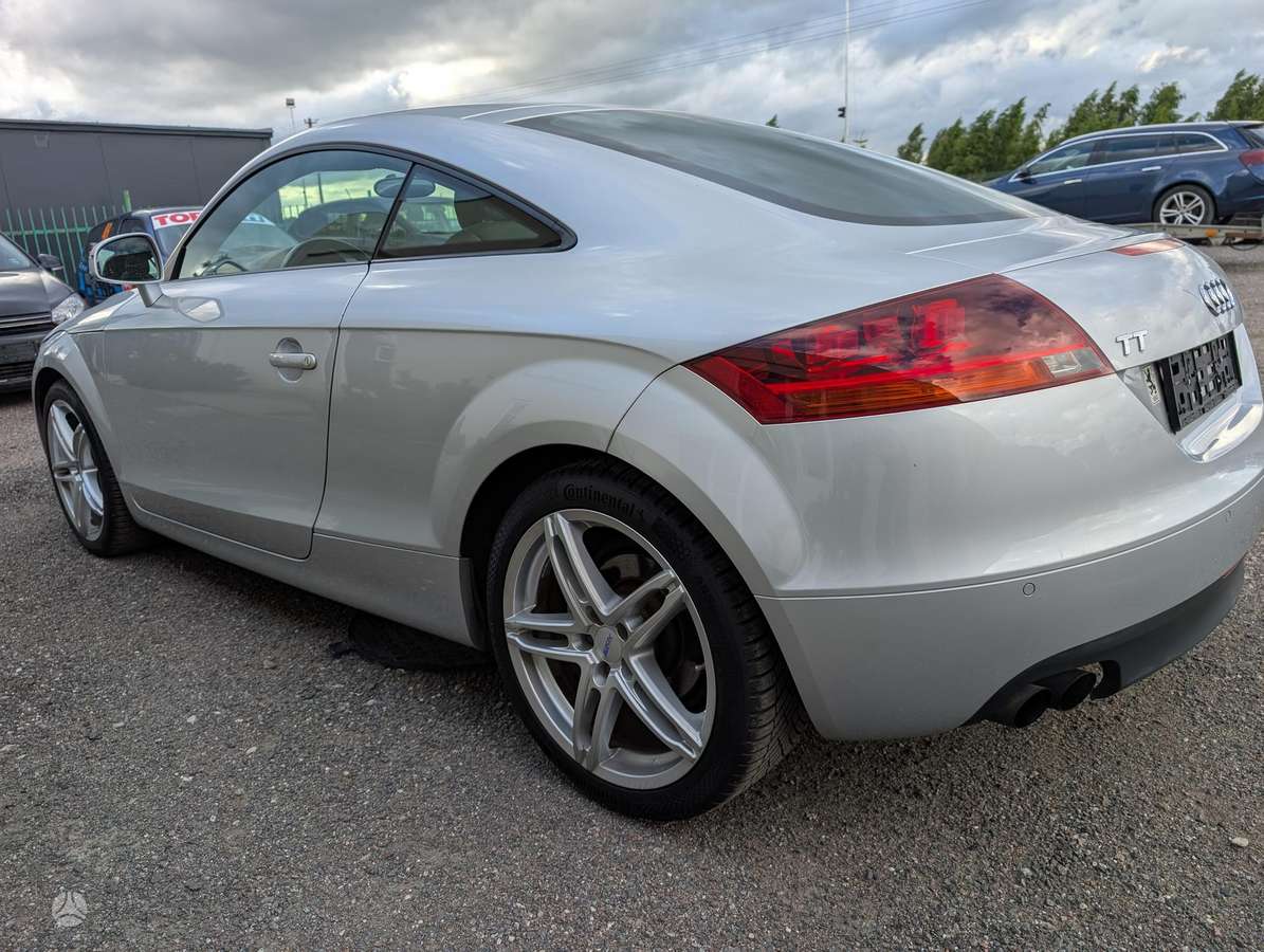 Audi TT, 1.8 l., coupe