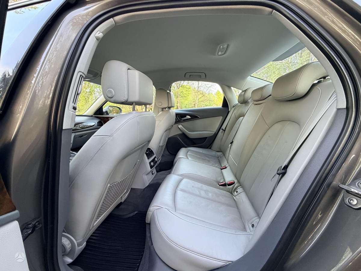 Audi A6, 2.0 l., sedanas