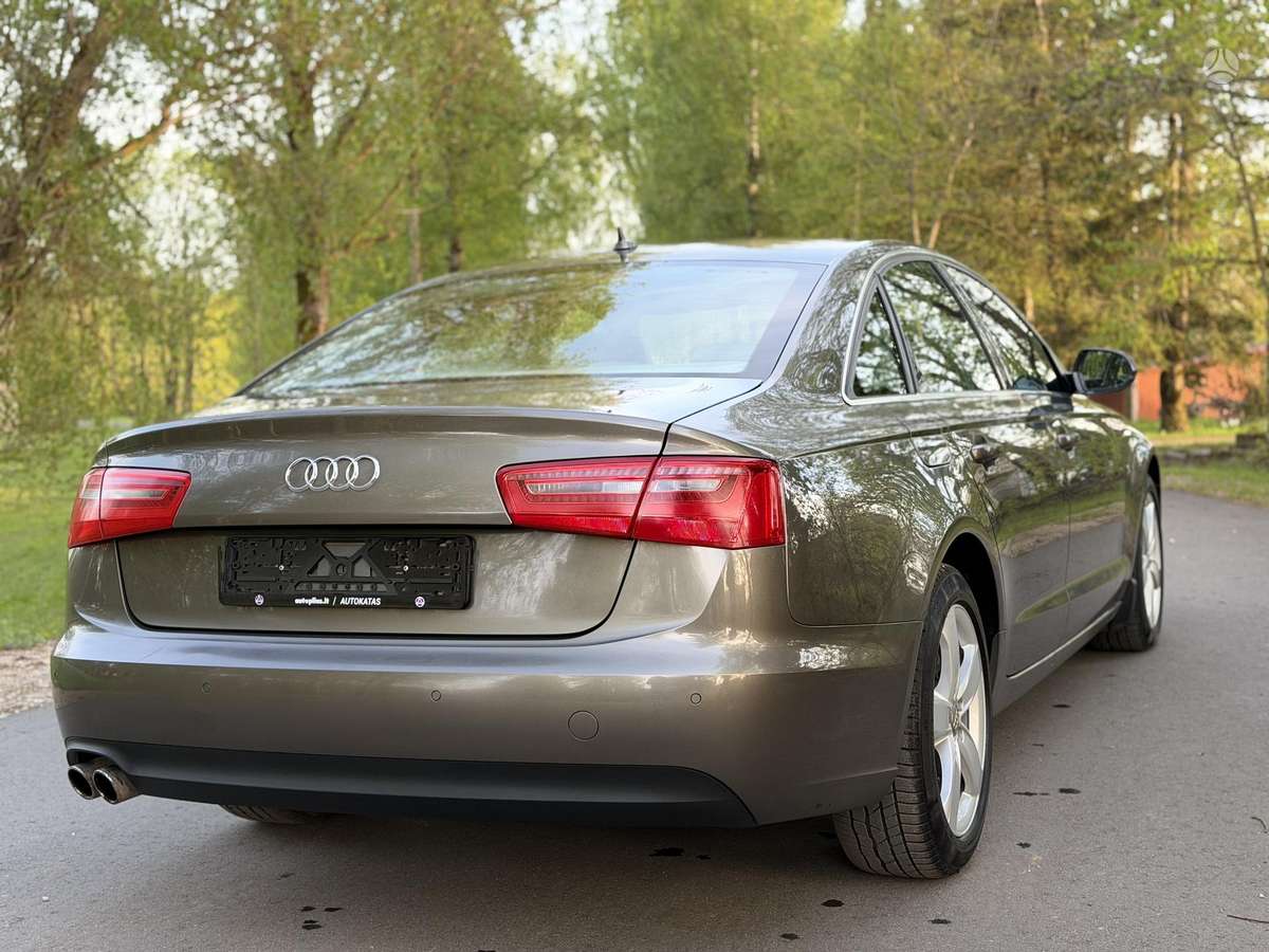 Audi A6, 2.0 l., sedanas