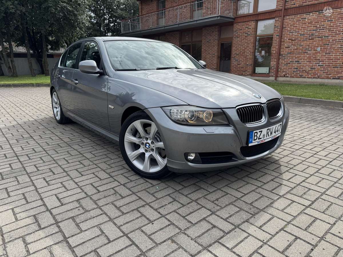 BMW 325, 3.0 l., Седан