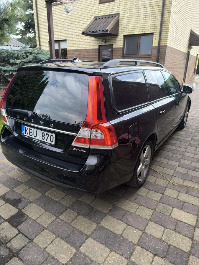Volvo V70, 2.0 l., Универсал