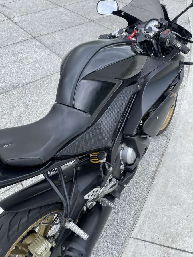 Yamaha YZF 135cc, superbikes
