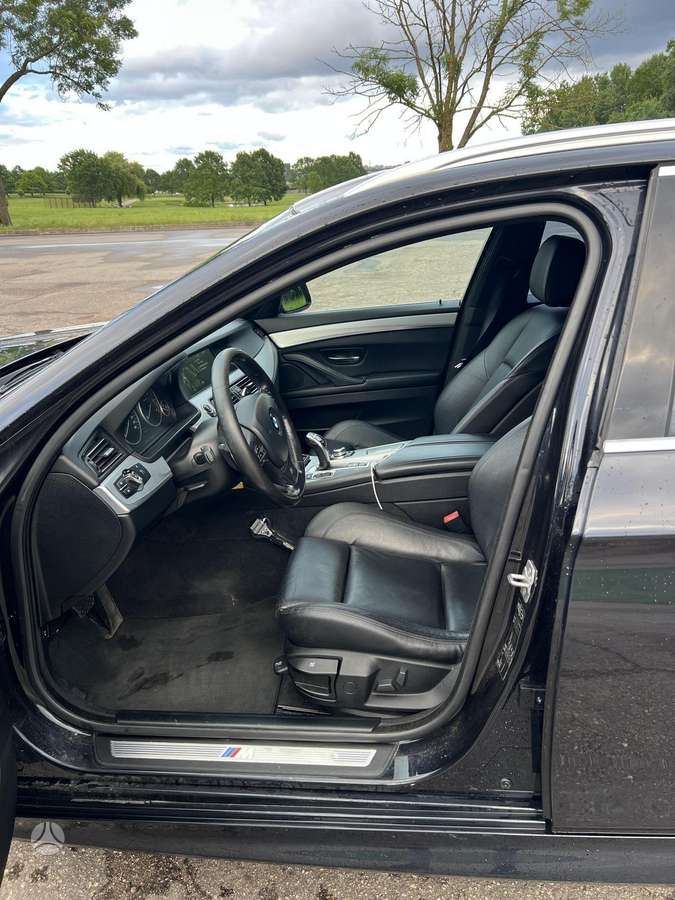 BMW 520, 2.0 l., wagon