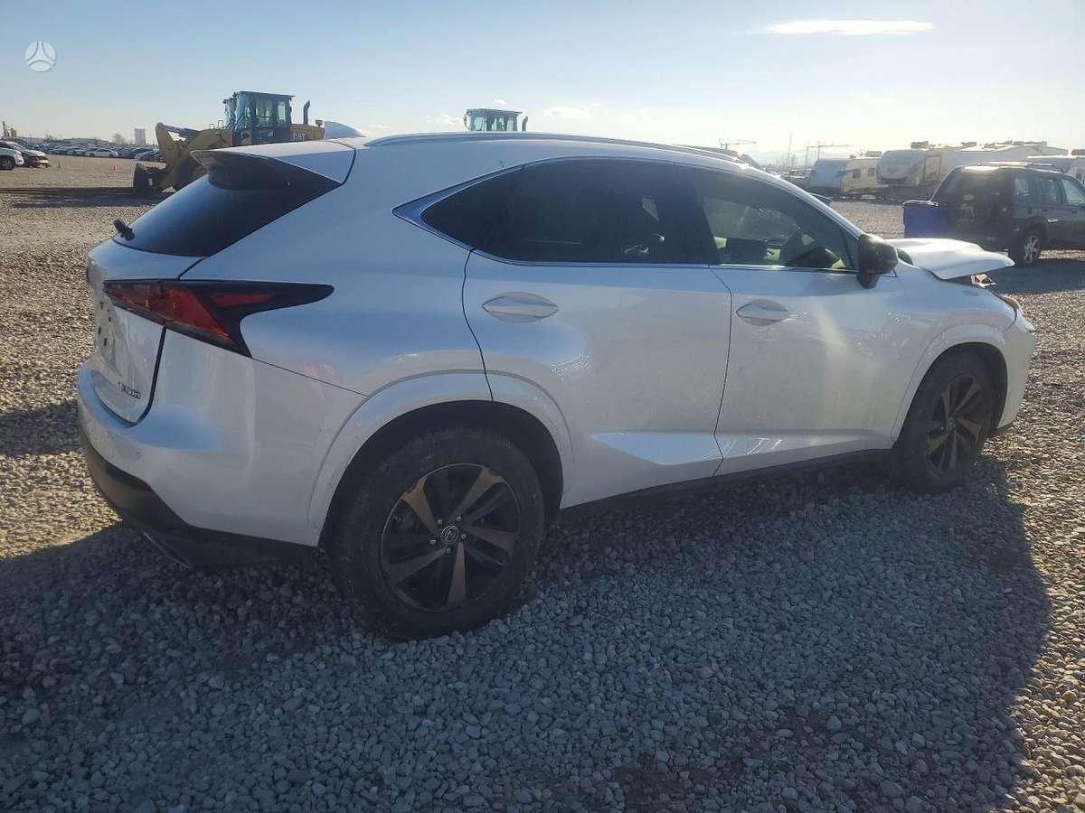Lexus NX 300