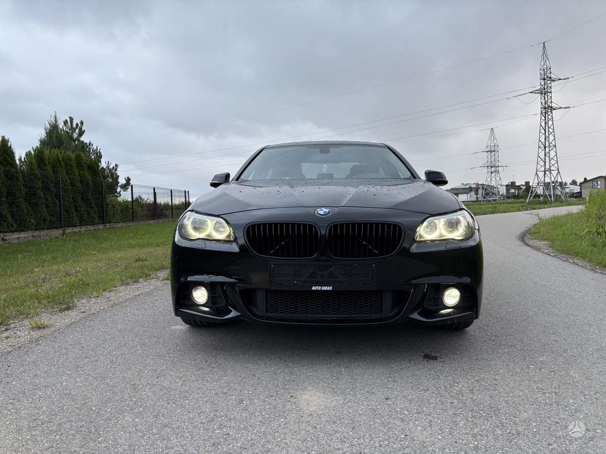 BMW 520, 2.0 l., Седан