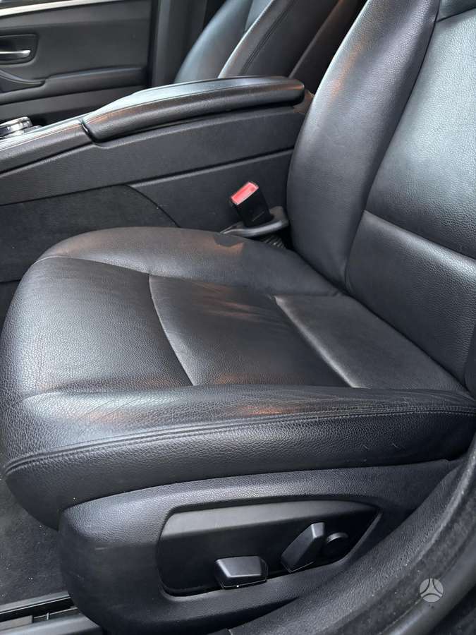 BMW 520, 2.0 l., Седан
