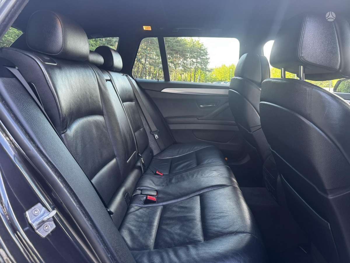 BMW 525, 2.0 l., Универсал