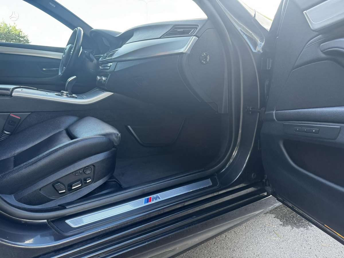 BMW 525, 2.0 l., Универсал