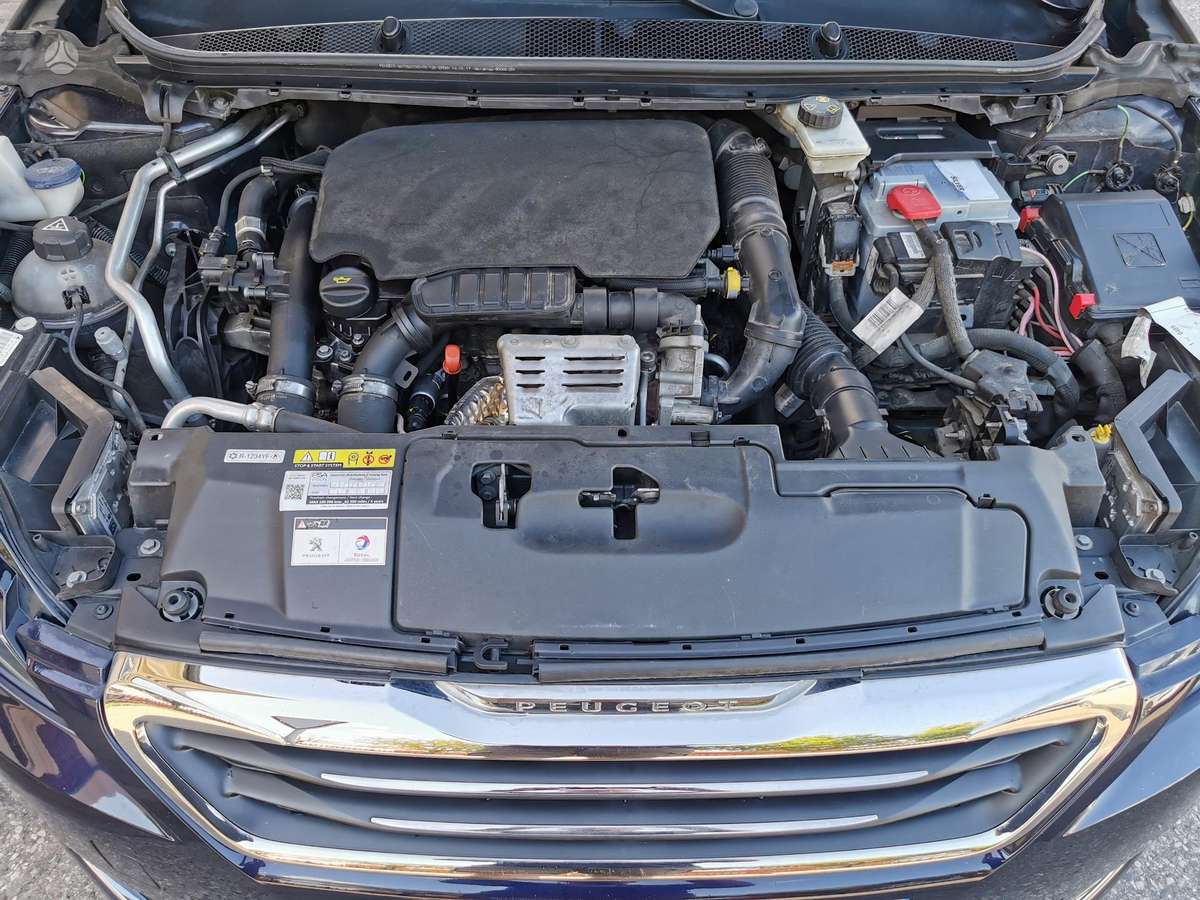 Peugeot 308, 1.2 l., hatchback