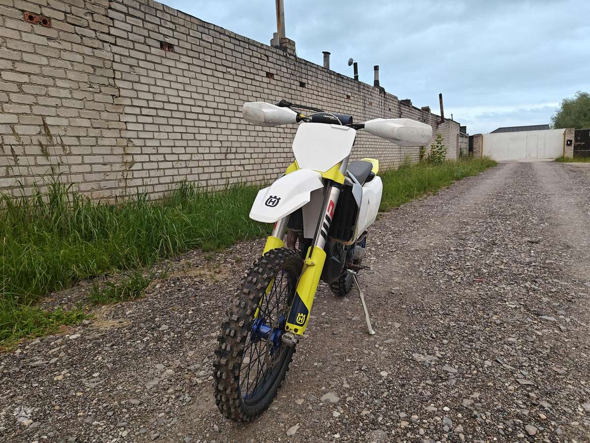 Husqvarna FX 350cc, motocross