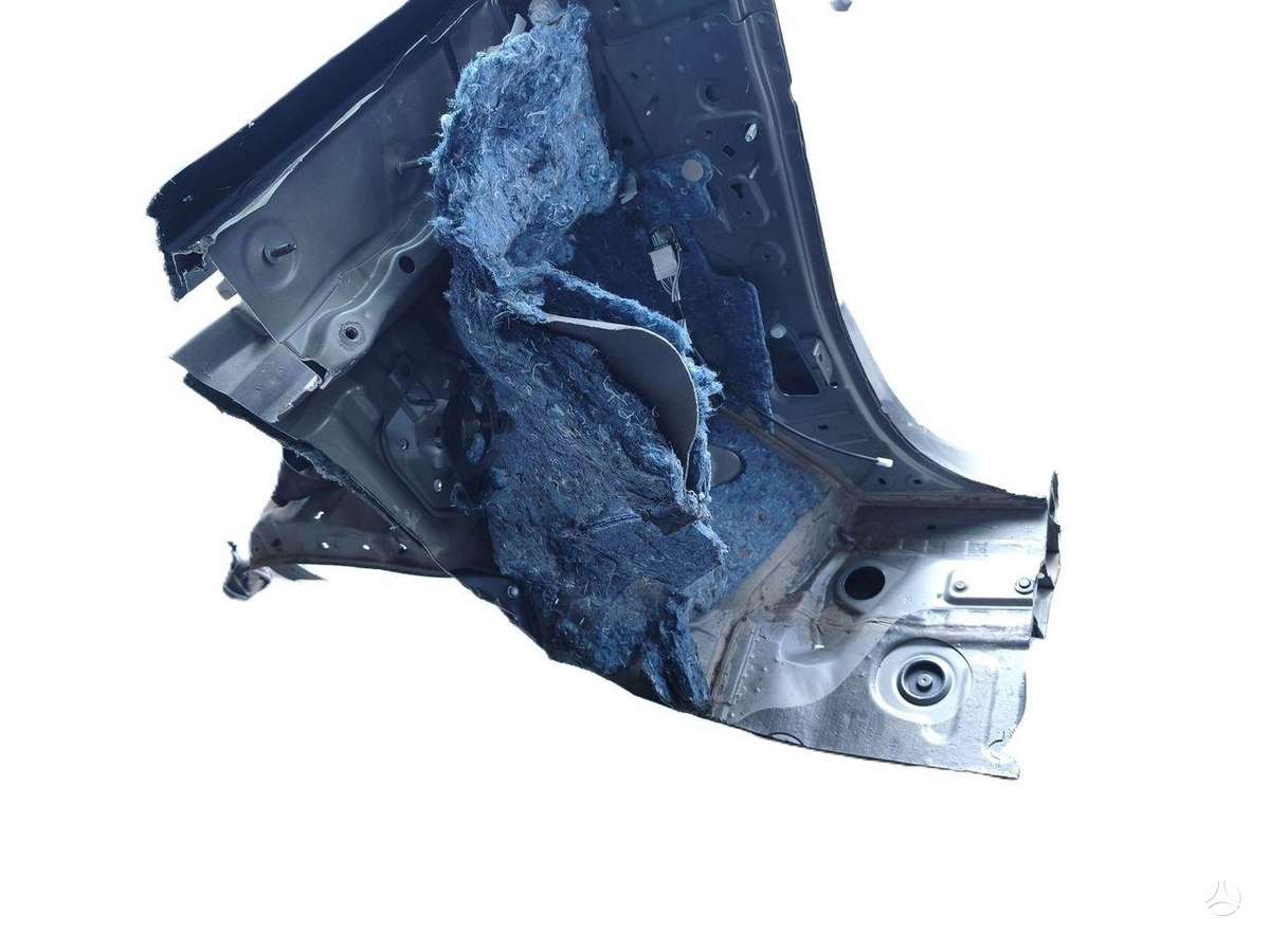 Toyota Hilux hood (front, rear)