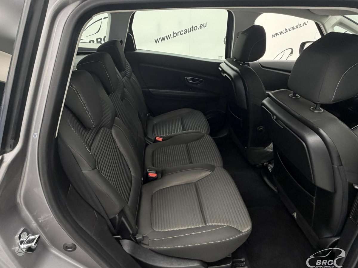 Renault Scenic, 1.5 l., Минивэн