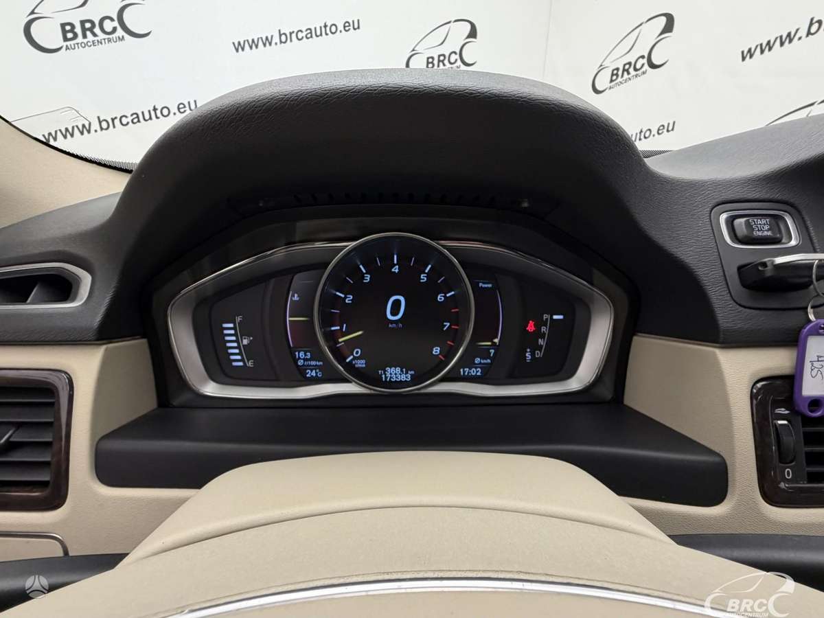 Volvo XC70, 3.0 l., wagon