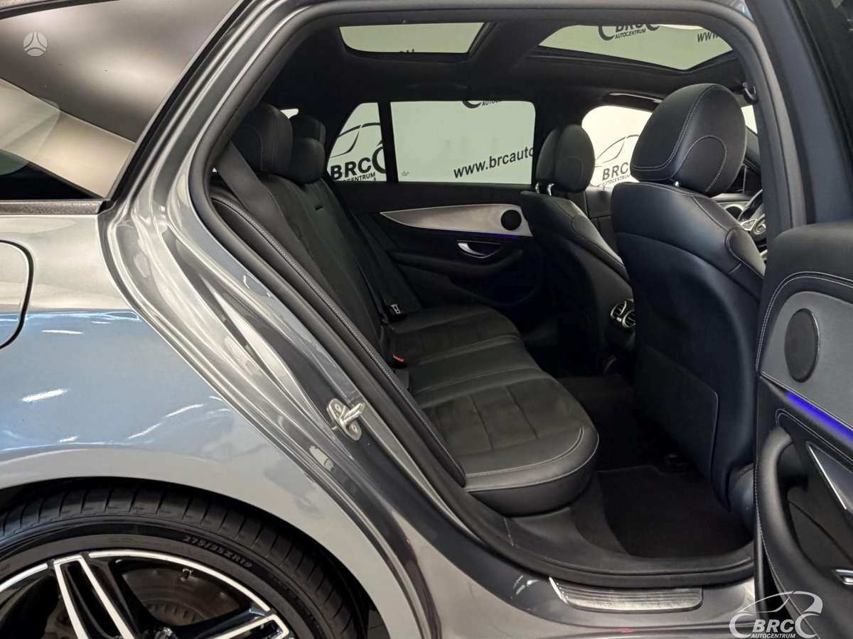 Mercedes-Benz E220, 2.0 l., wagon