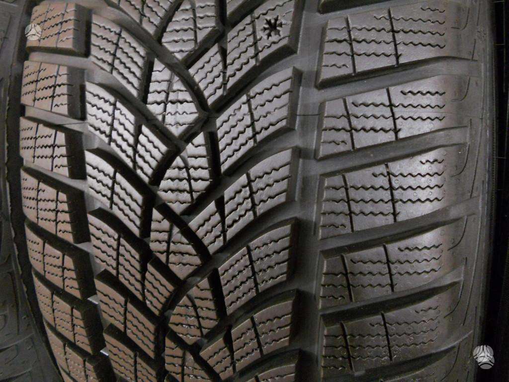 Continental 2023m 8mm 95% Performance++, всесезонные 255/50 R21