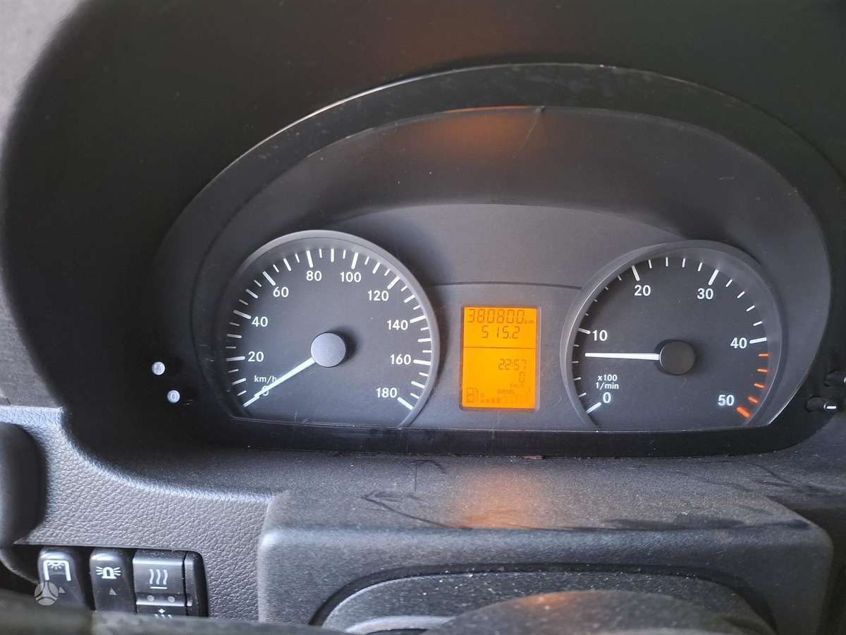 Mercedes-Benz Sprinter, auto vedēji