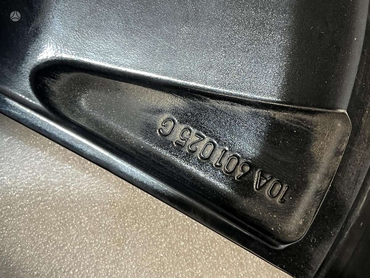 Volkswagen, light alloy, R18