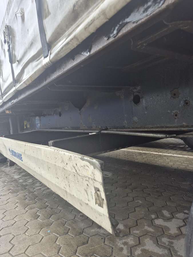 Krone Standart, užuolaidinės / tentinės