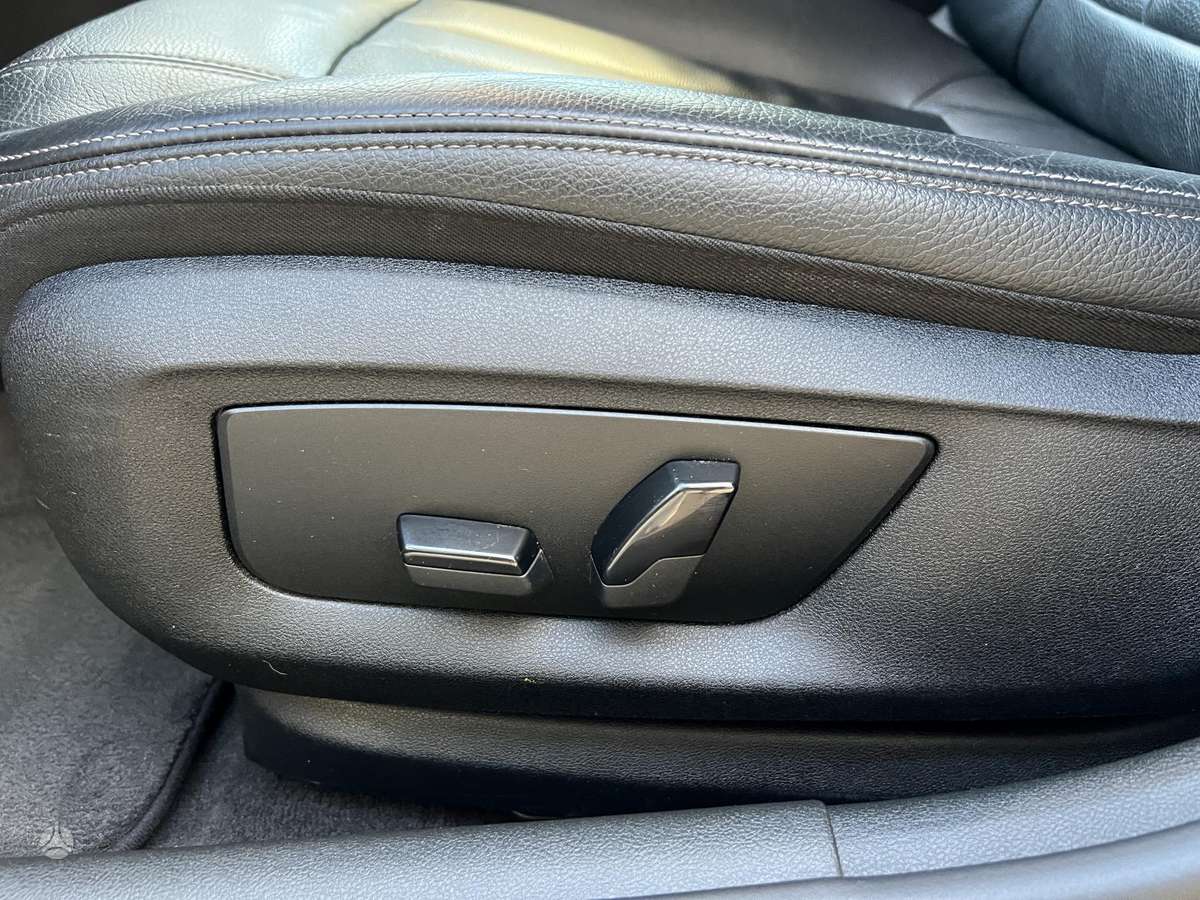 BMW 520, 2.0 l., wagon