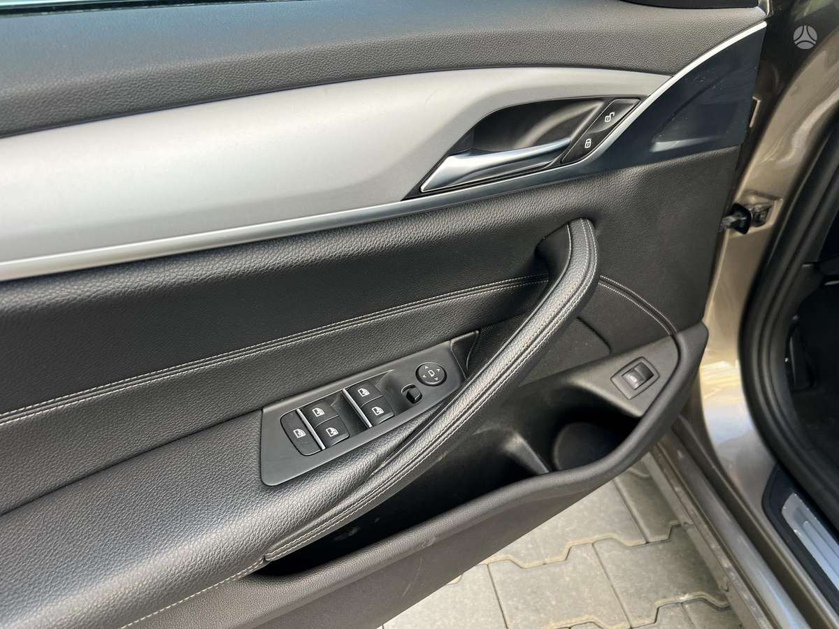 BMW 520, 2.0 l., wagon