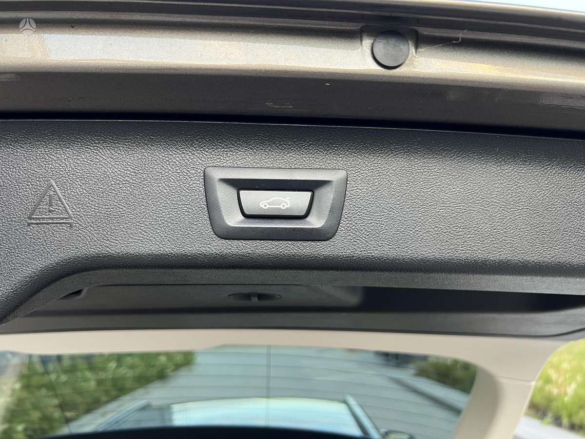 BMW 520, 2.0 l., wagon