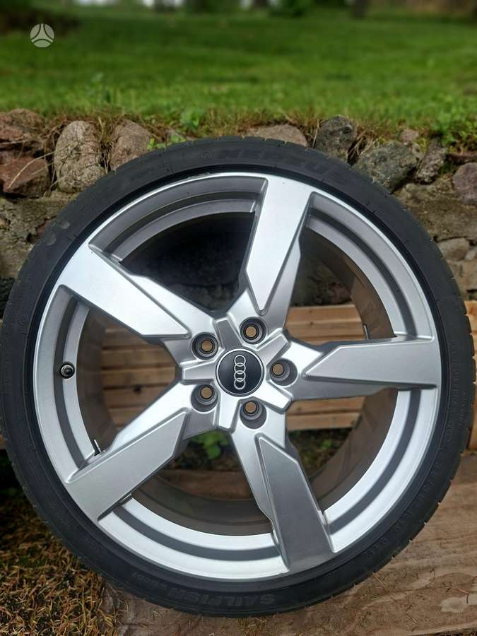 Audi TT, lengvojo lydinio, R19