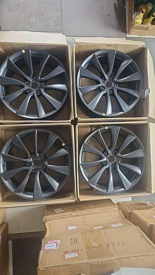 Tesla Model 3, 1568570-01-B, body parts