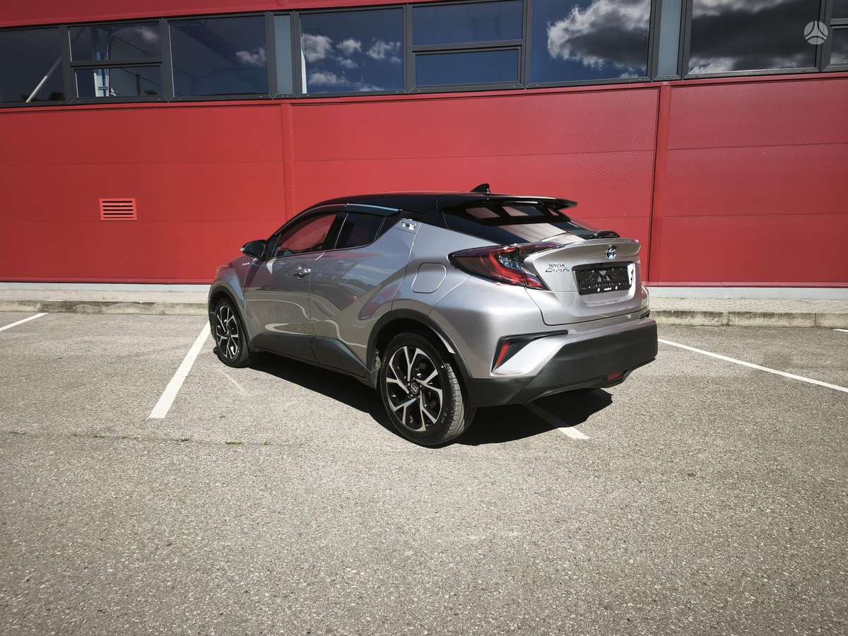 Toyota C-HR - 5
