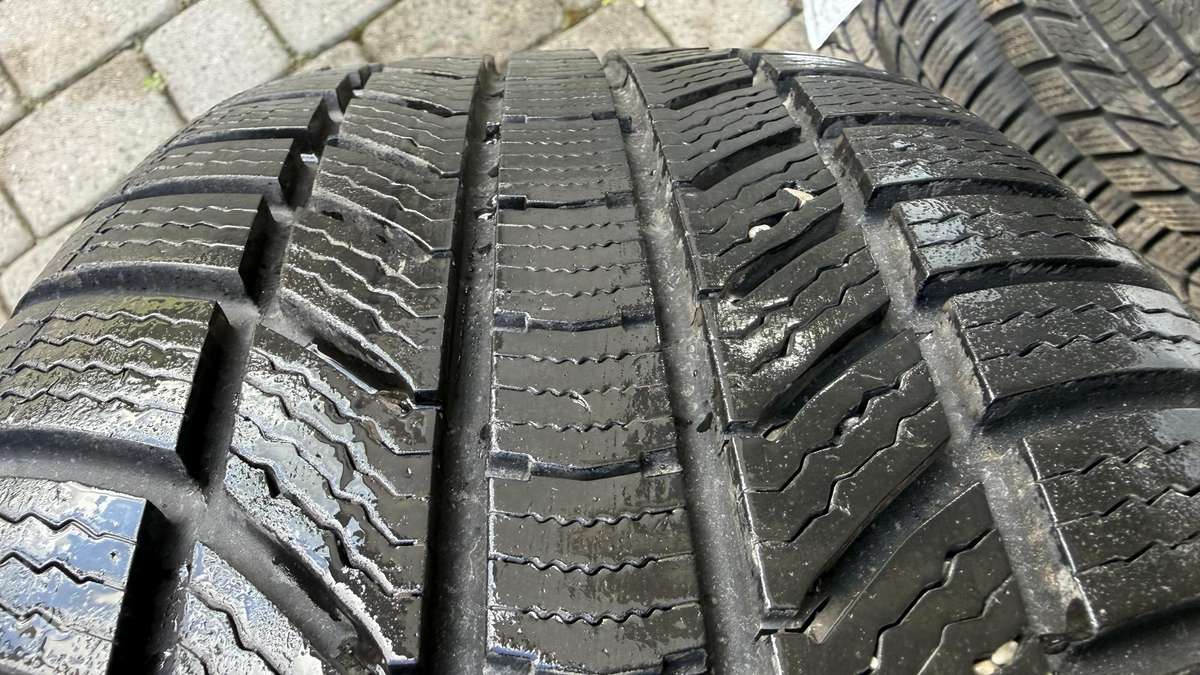Mercedes-Benz GLB, light alloy, R18