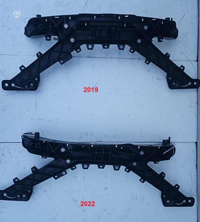 Tesla Model 3, 1568570-01-B, body parts