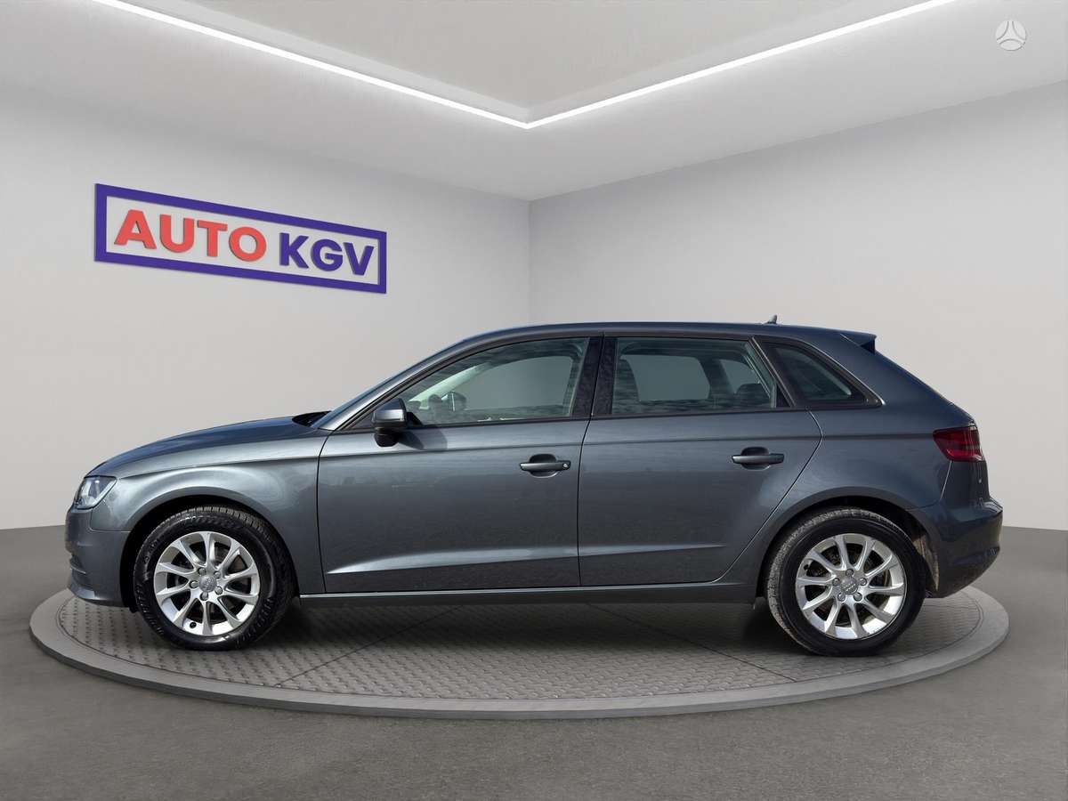 Audi A3, 1.6 l., Хэтчбек