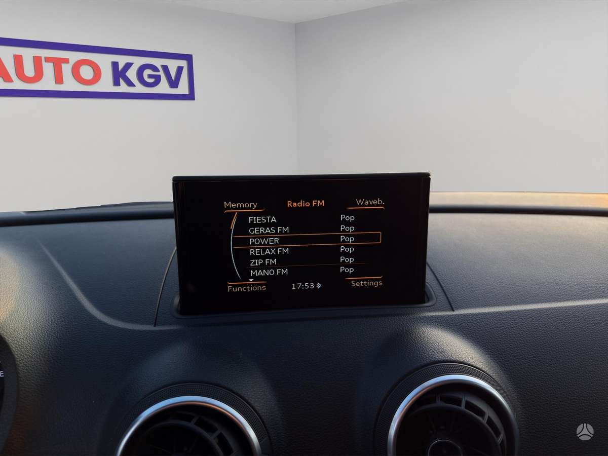 Audi A3, 1.6 l., Хэтчбек