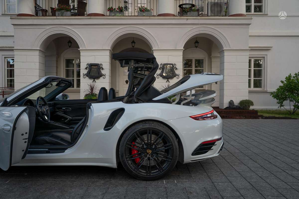 Porsche 911, 3.8 l., convertible