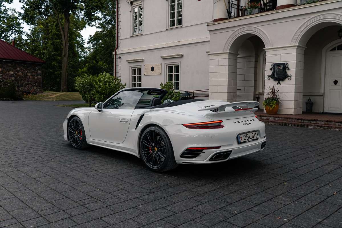 Porsche 911, 3.8 l., convertible