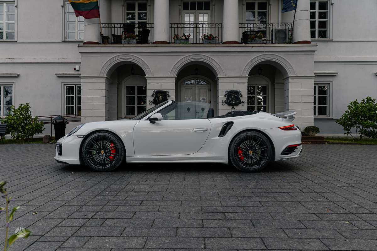 Porsche 911, 3.8 l., convertible
