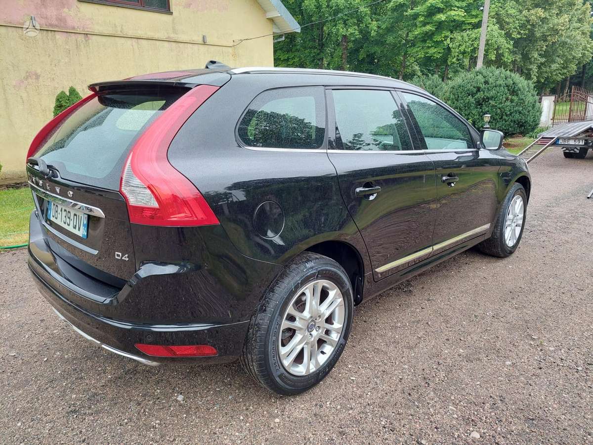 Volvo XC60, Внедорожник / Кроссовер