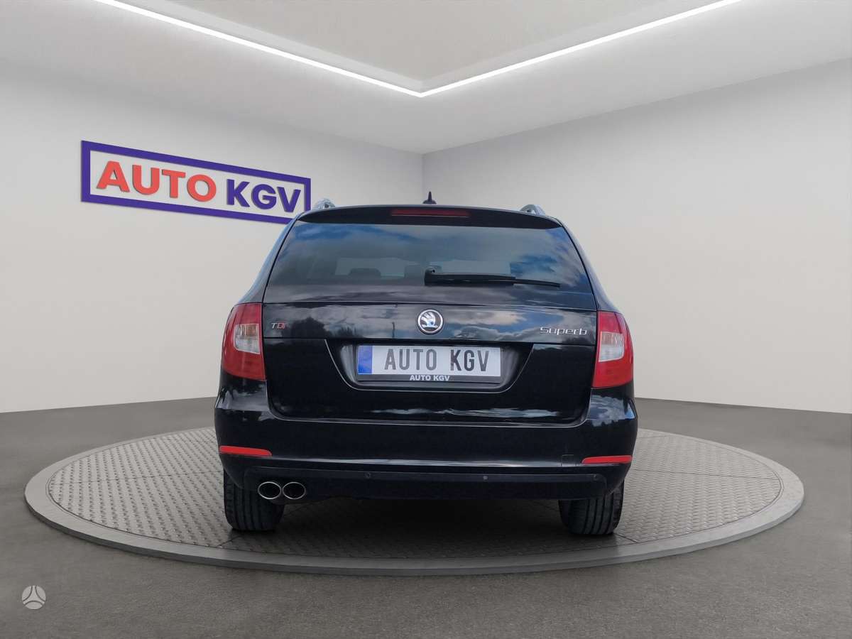 Skoda Superb, 2.0 l., Универсал