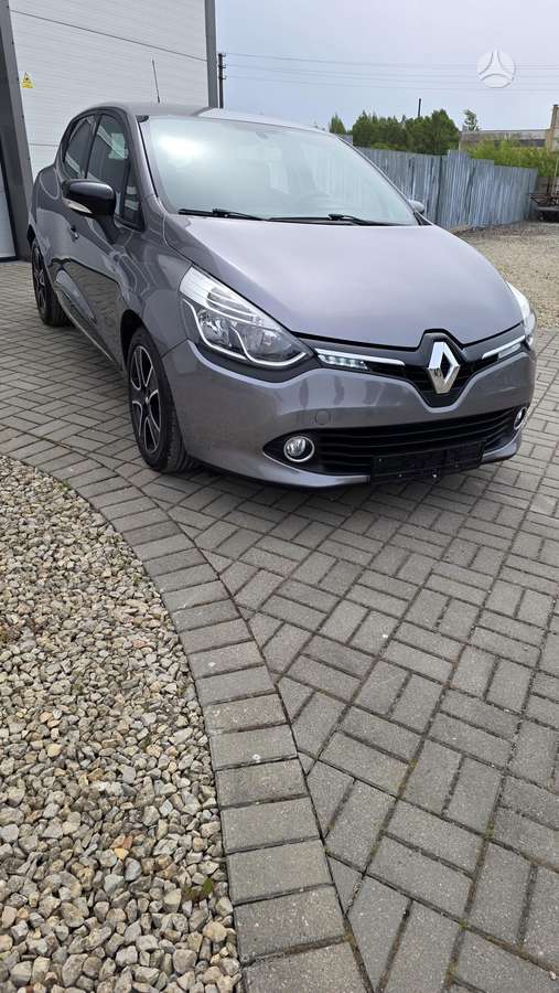 Renault Clio - 2