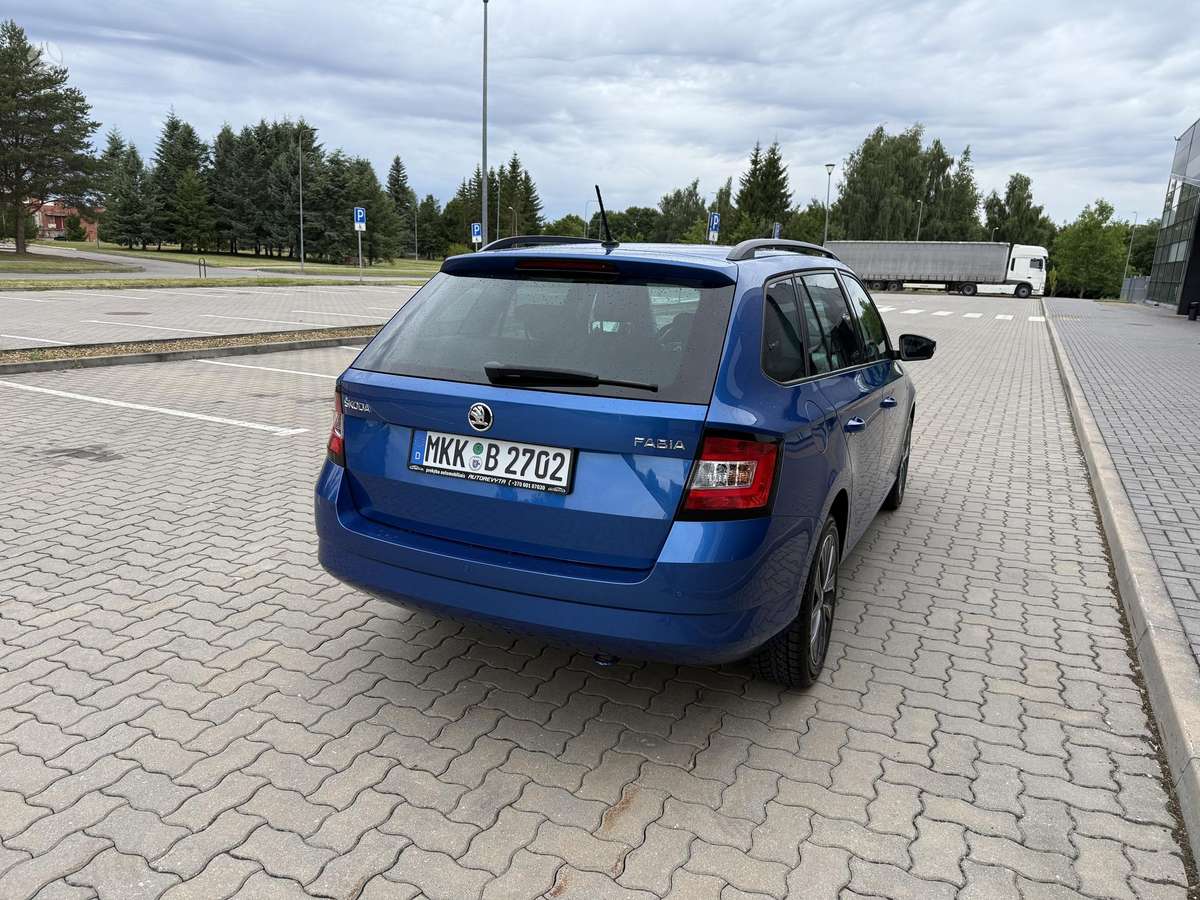 Škoda Fabia - 9