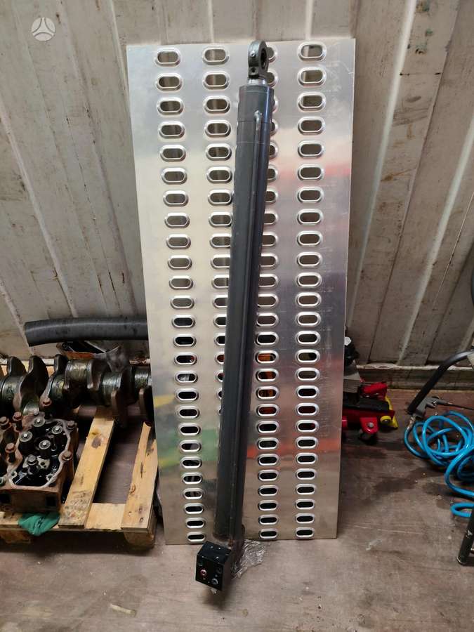 Kässbohrer Metago, auto treileris