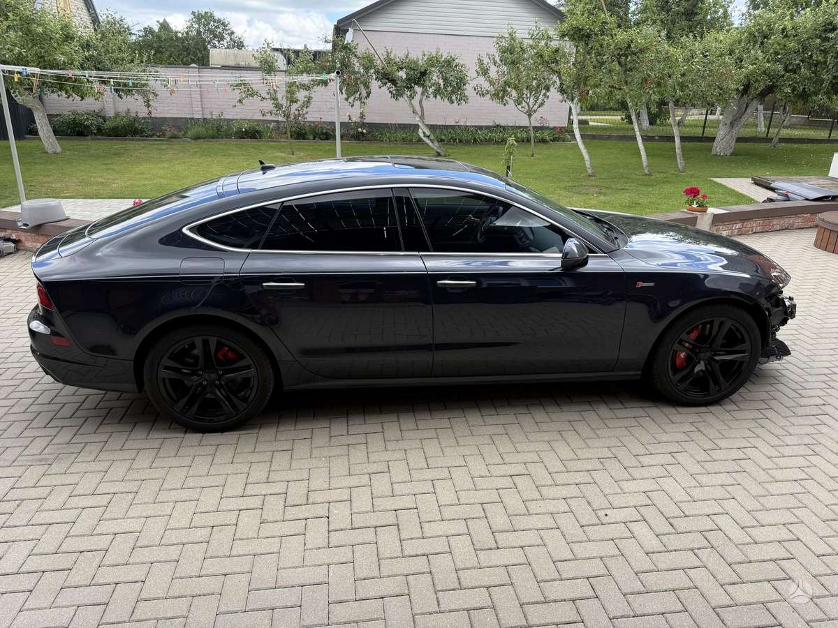 Audi A7, 3.0 l., Хэтчбек