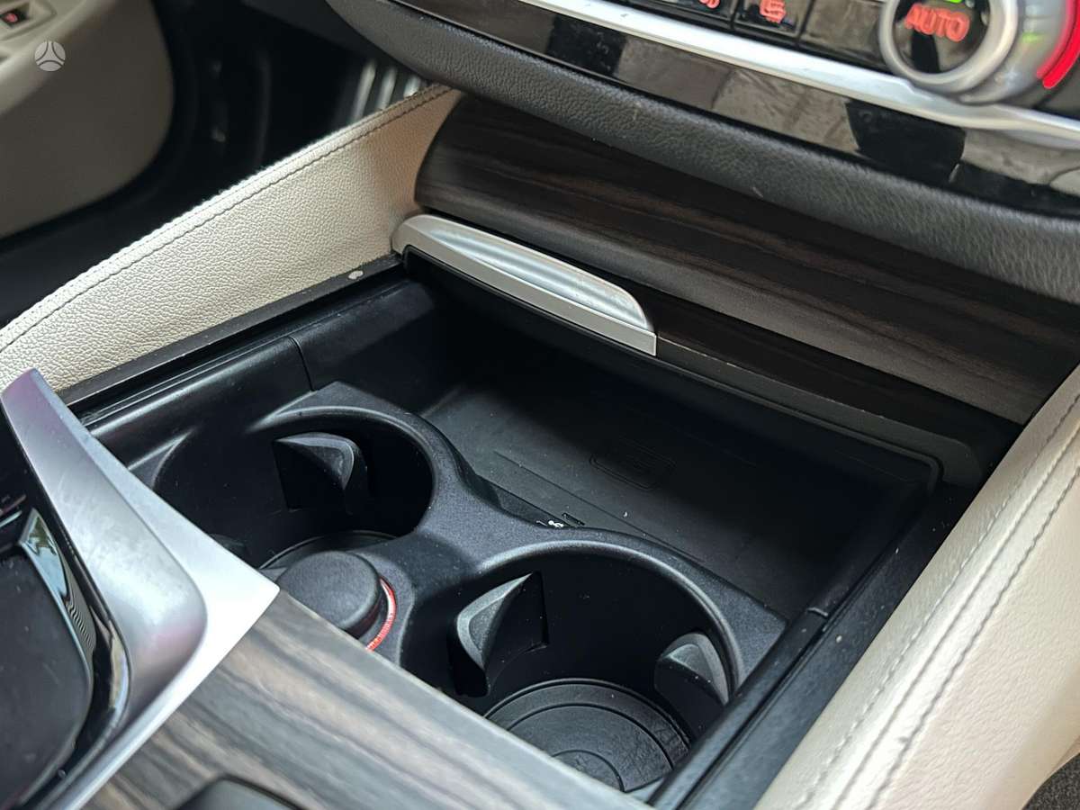 BMW 520, 2.0 l., Универсал