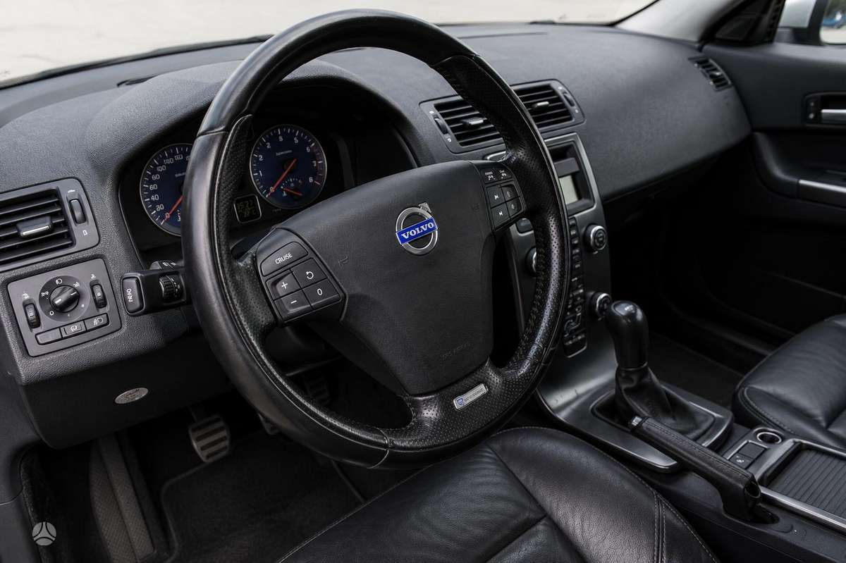 Volvo C30, 1.6 l., Хэтчбек