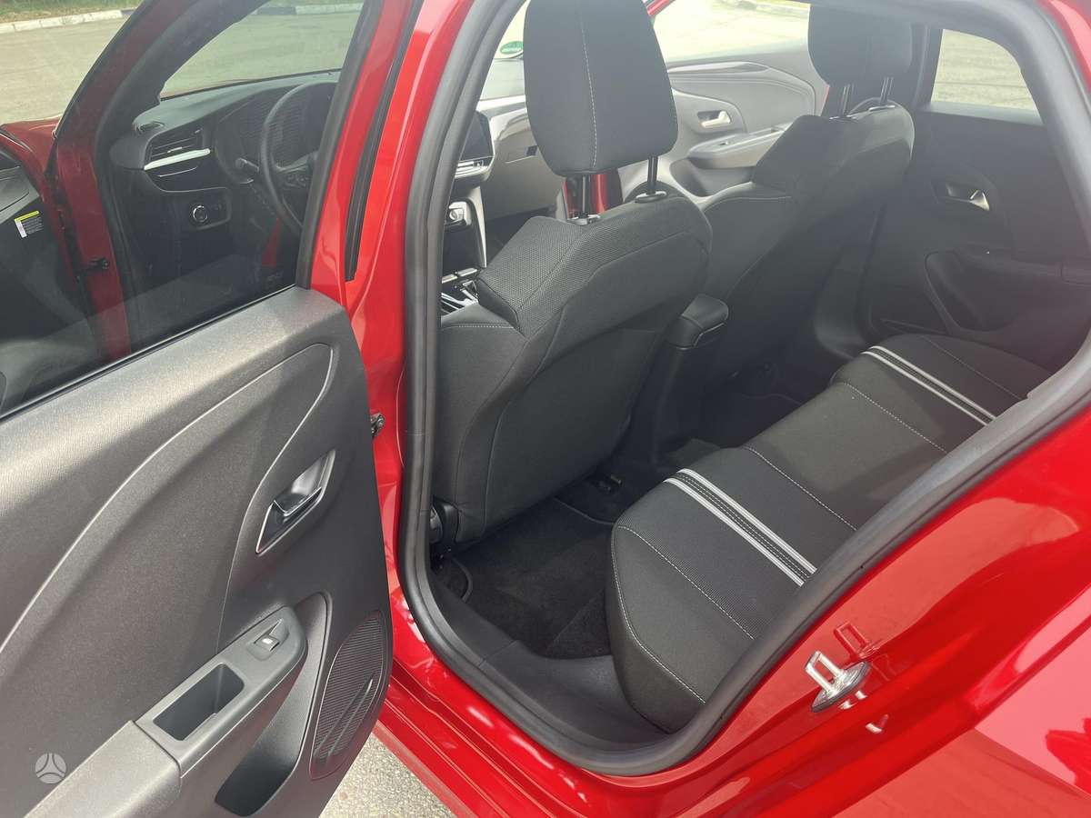 Opel Corsa, 1.2 l., Хэтчбек
